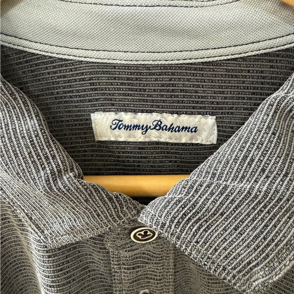 Tommy Bahama Size 2XLT Men’s 3 Button Long Sleeve Shirt Marlin Logo Gray - Picture 3 of 6